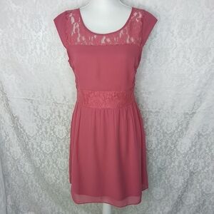 American Eagle pink sleeveless sundress with lace Size 8